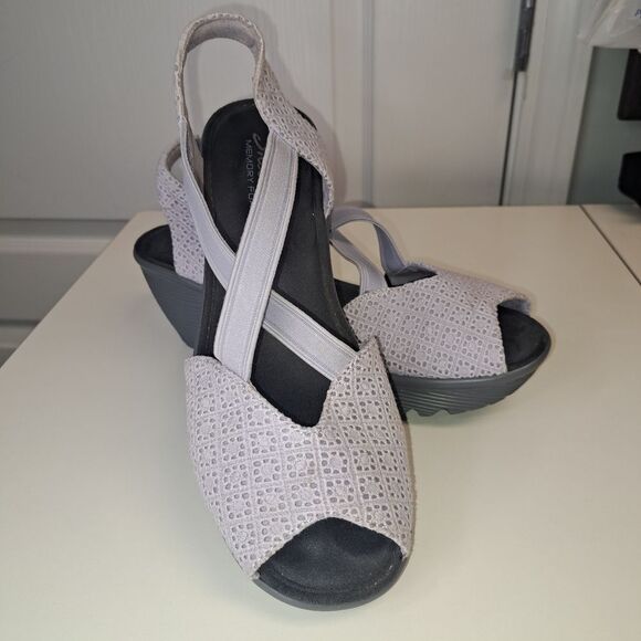 Women's Purple and Gray Lace Comfort Sandals - Picture 1 of 6
